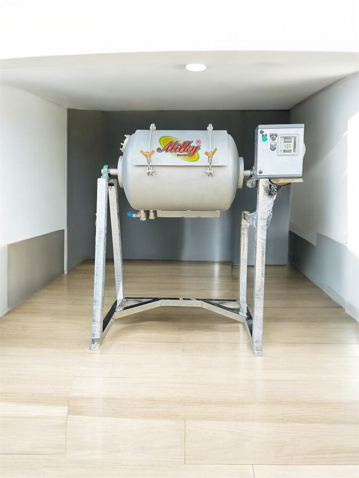 Butter Churner (200 LTR)