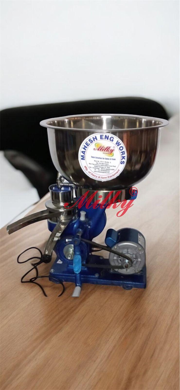 CREAM SEPARATOR (165 LPH Hand Cum Electric)
