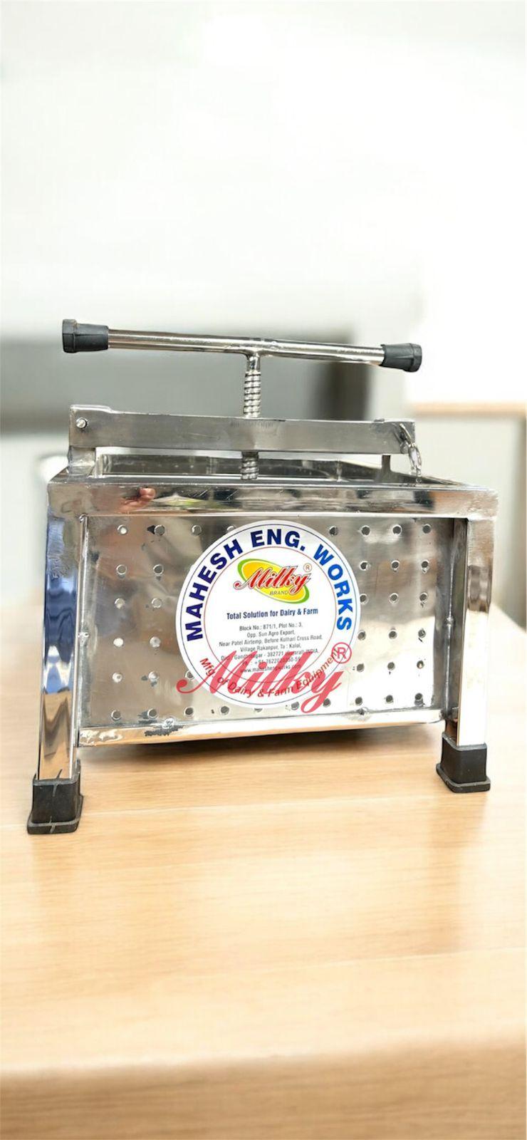 Mechanical Paneer Press Machine